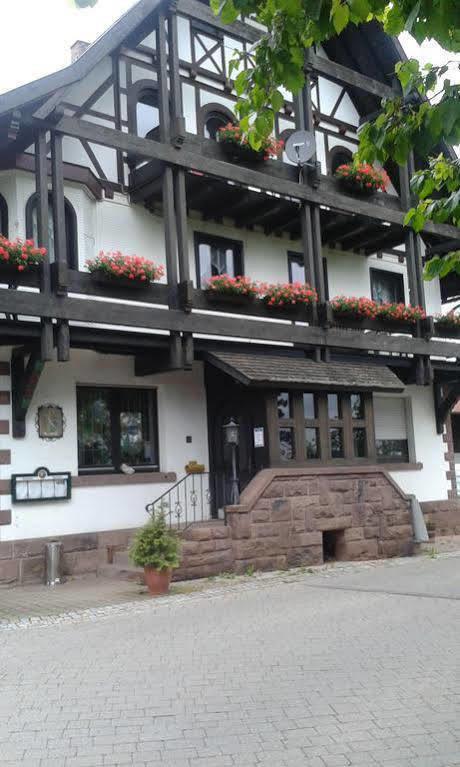 Landhotel Krone Alpirsbach Exterior foto
